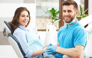 A female patient and her dentist